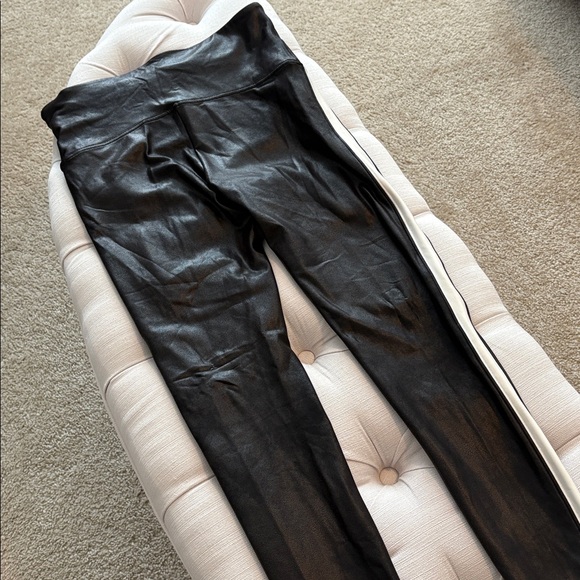 SPANX faux leather stripe leggings - Picture 7 of 13